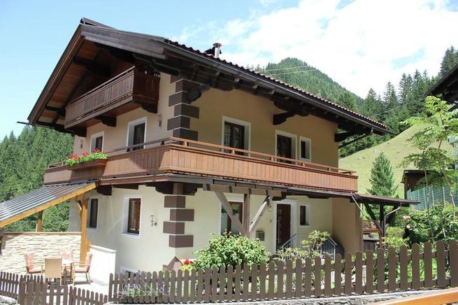 Zillertal Ferienwohnung für 3 Personen in Mayrhofen mieten